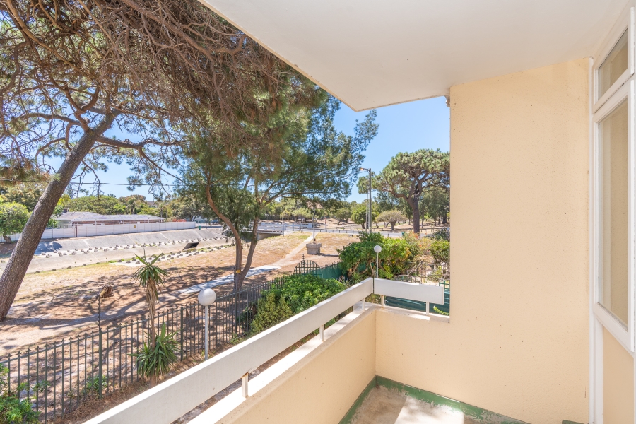 2 Bedroom Property for Sale in Pinelands Western Cape